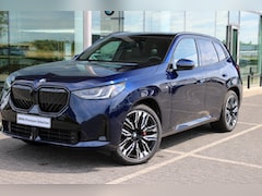 BMW X3 - 30e xDrive M Sport Automaat / Panoramadak / Trekhaak / Sportstoelen / Comfort Access / Par