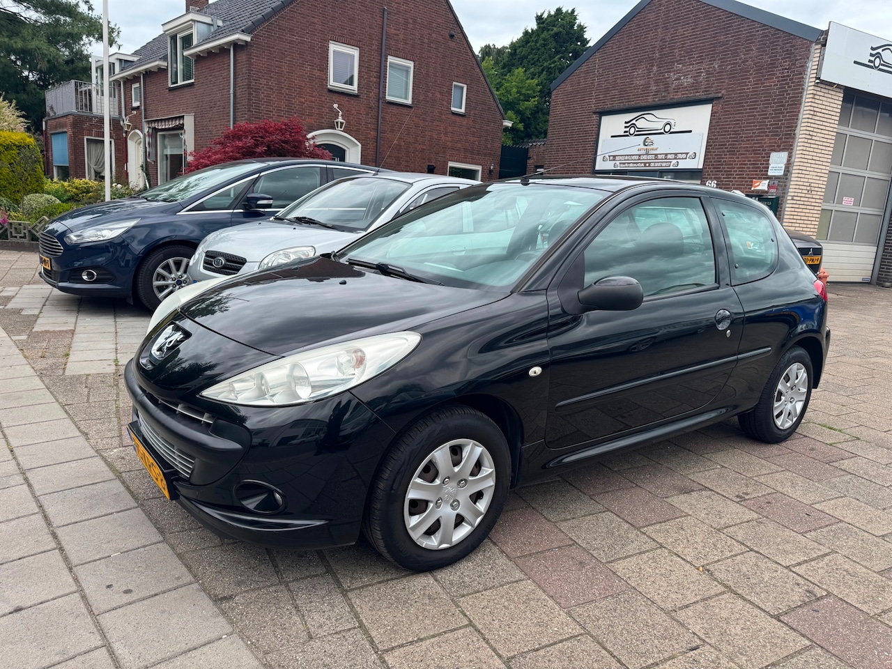 Peugeot 206 - 1.4 XS | Meer dan 1 jaar APK! - AutoWereld.nl
