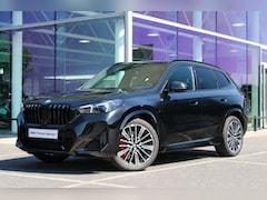 BMW X1 - xDrive25e M Sport Automaat / Panoramadak / Trekhaak / M Sportstoelen / Head-Up / M Adaptie
