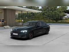 BMW 3-serie - 330e M Sport Automaat / Trekhaak / Sportstoelen / Adaptieve LED / Comfort Access / Stoelve
