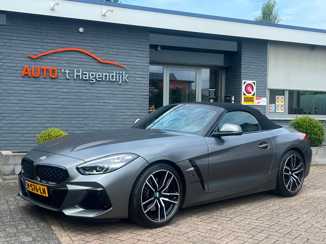 BMW Z4 Roadster - M40i HE Frozen Grey H&K HUD - AutoWereld.nl