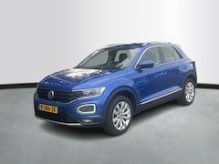 Volkswagen T-Roc - 1.5 TSI 150pk Sport Camera Trekhaak