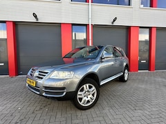 Volkswagen Touareg - 3.2 V6 Aut. Nw Apk , Leder , Luchtvering