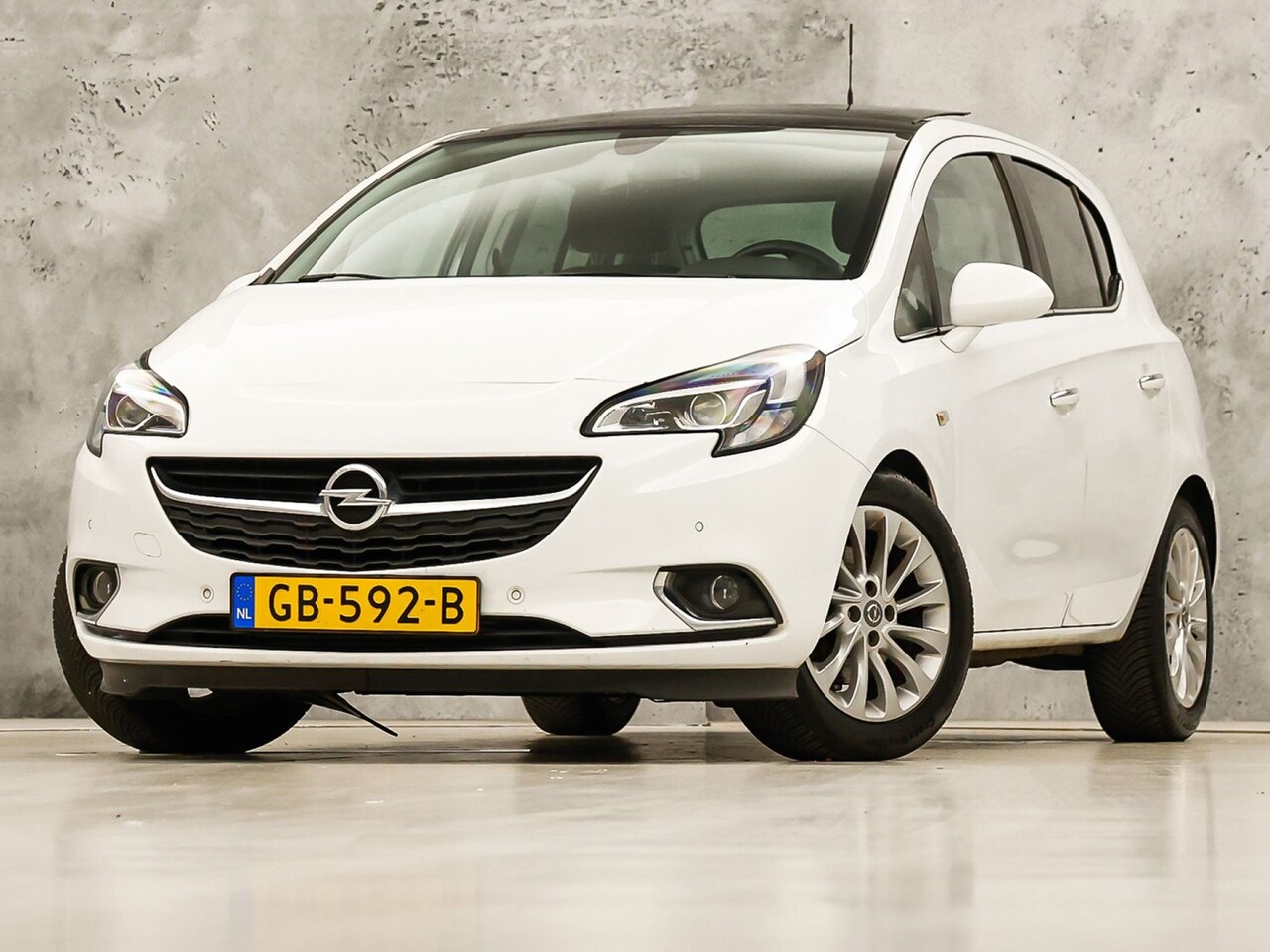 Opel Corsa - 1.0 Turbo Sport (SCHUIFDAK, NAP, 5 DEURS, STOELVERWARMING, PARKEERSENSOREN, SPORTSTOELEN, - AutoWereld.nl