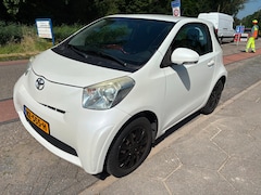 Toyota iQ - 1.0 VVTi Aspiration + NWE KOPPELING