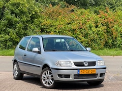 Volkswagen Polo - 1.4 / NIEUWE APK / RIJDT GOED