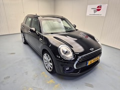 MINI Clubman - 1.5 Cooper Navi Ecc Cruise Control Pano Dak Alu Velgen Pdc