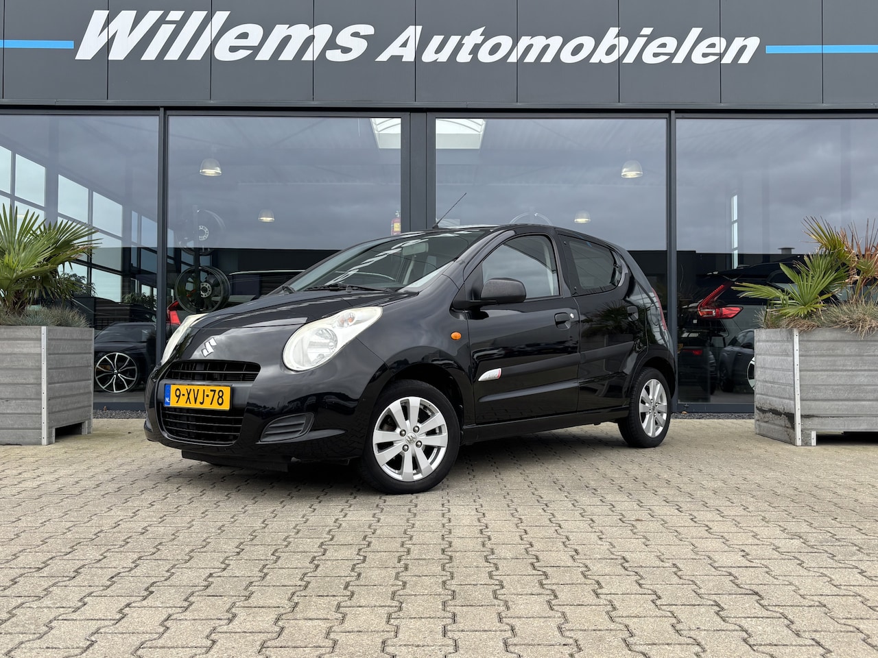 Suzuki Alto - 1.0 Celebration EASSS Airco, Lichtmetaal & Elektrische Ramen - AutoWereld.nl