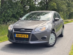 Ford Focus - 1.6 TI-VCT Trend | " 163.000 " KM + Cruise + Nwe APK Nu € 3.950,