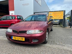 Mitsubishi Carisma - 1.6 GL Ijskoude airco/BT/Stuurbekrachtiging/Centrale Vergrendeling