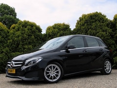 Mercedes-Benz B-klasse - 180 Lease Ed. Automaat * Navi * Cruise * Trekhaak
