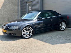 Audi A4 Cabriolet - 3.0 V6 Exclusive