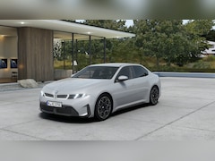 BMW i3 - 50 xDrive M Sport / Trekhaak / 3D Head-Up / Harman Kardon / Stoelverwarming / Parking Assi