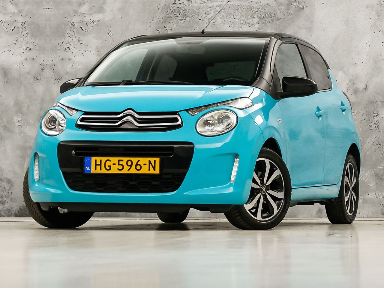 Citroën C1 - 1.0 e-VTi OceanBlue Sport (NAP, NAVIGATIE, CAMERA, CLIMATE, LM VELGEN, SPORTSTOELEN, GETIN - AutoWereld.nl