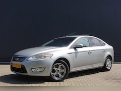 Ford Mondeo - 2.3-16V Ghia Automaat