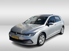 Volkswagen Golf - 1.0 eTSI Life / AUTOMAAT/ PARK. SENSOREN/ LED/ DIGITAL DASHBOARD/ ADAPT. CRUISE/ APP CONNE