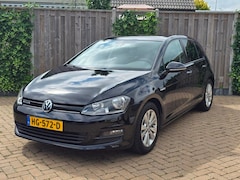 Volkswagen Golf - 1.0 TSI Business Edition Connected LMV, PDC, NAV, ECC