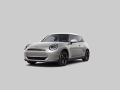 MINI Electric - 3-Deurs Cooper SE - Favoured - Pakket XL - 560km - ACC - Pano - Memoryzetels