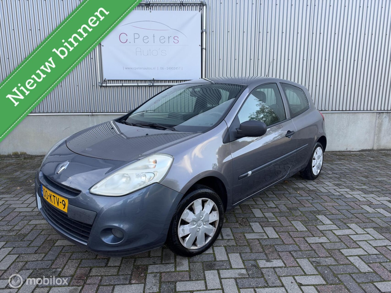 Renault Clio - 1.2 Special Line 2010 / Navigatie / Airco / 4seizoensbanden / 3 deurs / NAP - AutoWereld.nl