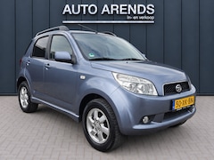 Daihatsu Terios - 1.5 16v Exclusive 4WD Automaat|€ 5.250|207.926 km NAP|Airco|Trekhaak|5-drs|4X4|Dealer Onde