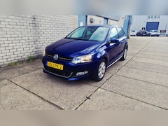 Volkswagen Polo - 1.2 TSI Highline Automaat 2e eigenaar