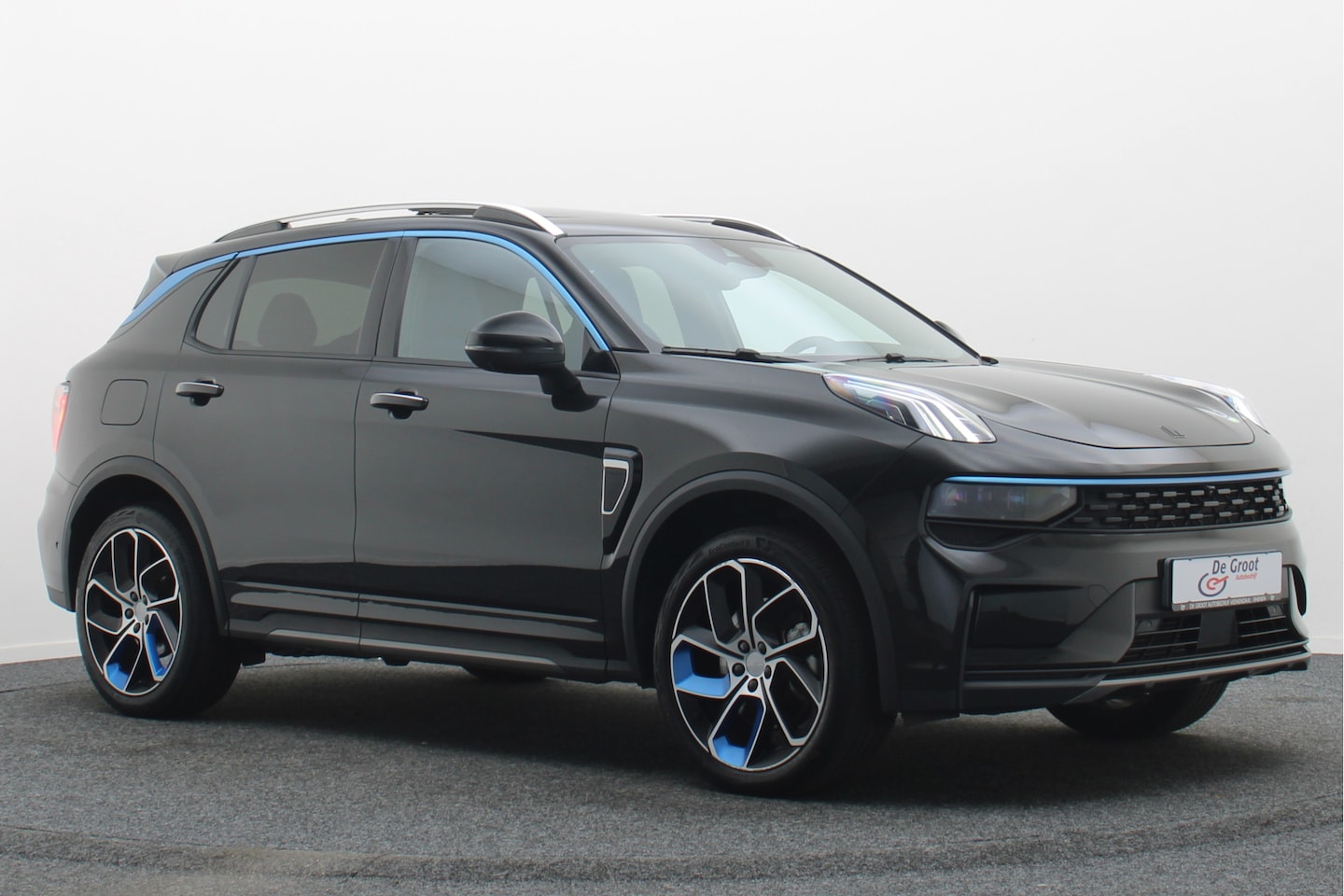 Lynk & Co 01 - 1.5 Plug-in Hybrid 360° Camera, Panoramadak, ACC, Apple Carplay, Infinity Sound, DAB, 20'' - AutoWereld.nl