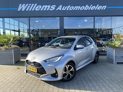 Toyota Yaris - 1.5 Hybrid 115 Dynamic Winterpakket, Camera & Adaptive Cruise