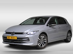 Volkswagen Golf - 1.5 TSI 150 PK Life Energy Navigatie | 4-Seizoenen banden | Parkeersensoren | Achteruitrij
