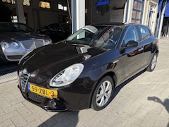 Alfa Romeo Giulietta - 1.4 T Distinctive AUTOMAAT/CLIMA/CRUISE/NW APK