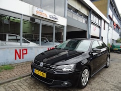 Volkswagen Jetta - 1.4 TSI Hybrid Highline