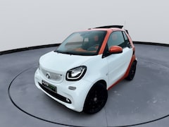 Smart Fortwo cabrio - 1.0 Passion Automaat Stoelverwarming Climate controle Cabrio
