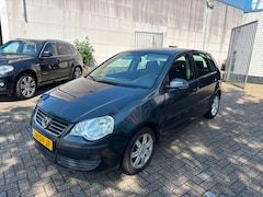 Volkswagen Polo - 1.4-16V Comfortline BJ 2006 AIRCO 5 DEURS APK