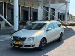 Volkswagen Passat Variant - 1.4 TSI COMFORTLINE CLIMA/CRUISE/NAVIGATIE 1 JAAR APK