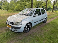 Renault Clio - 1.6-16V Privilège APK 15-06-2027