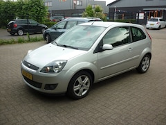 Ford Fiesta - 1.3-8V Futura airco apk 01-27