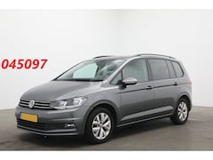 Volkswagen Touran - 1.0 TSI Comfortline 7p ACC AHK Camera Navi Clima PDC