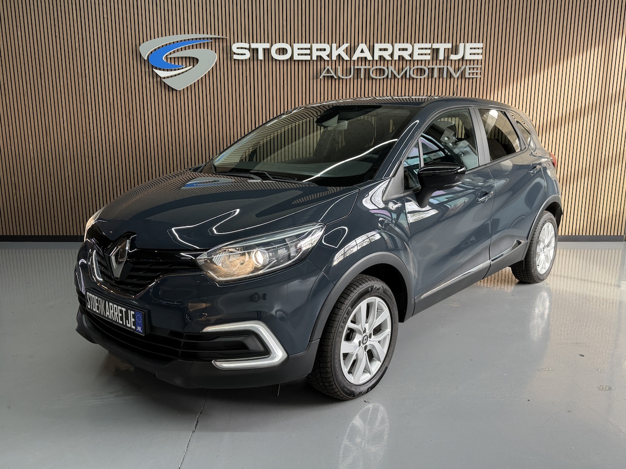 Renault Captur - 0.9 TCe Limited Navi | Clima | 16" | PDC | Cruise control | - AutoWereld.nl