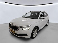 Skoda Kamiq - 1.0 TSI 110pk Sport Business / Panorama dak / Navigatie by APP / LM 17 inch / Camera / LED