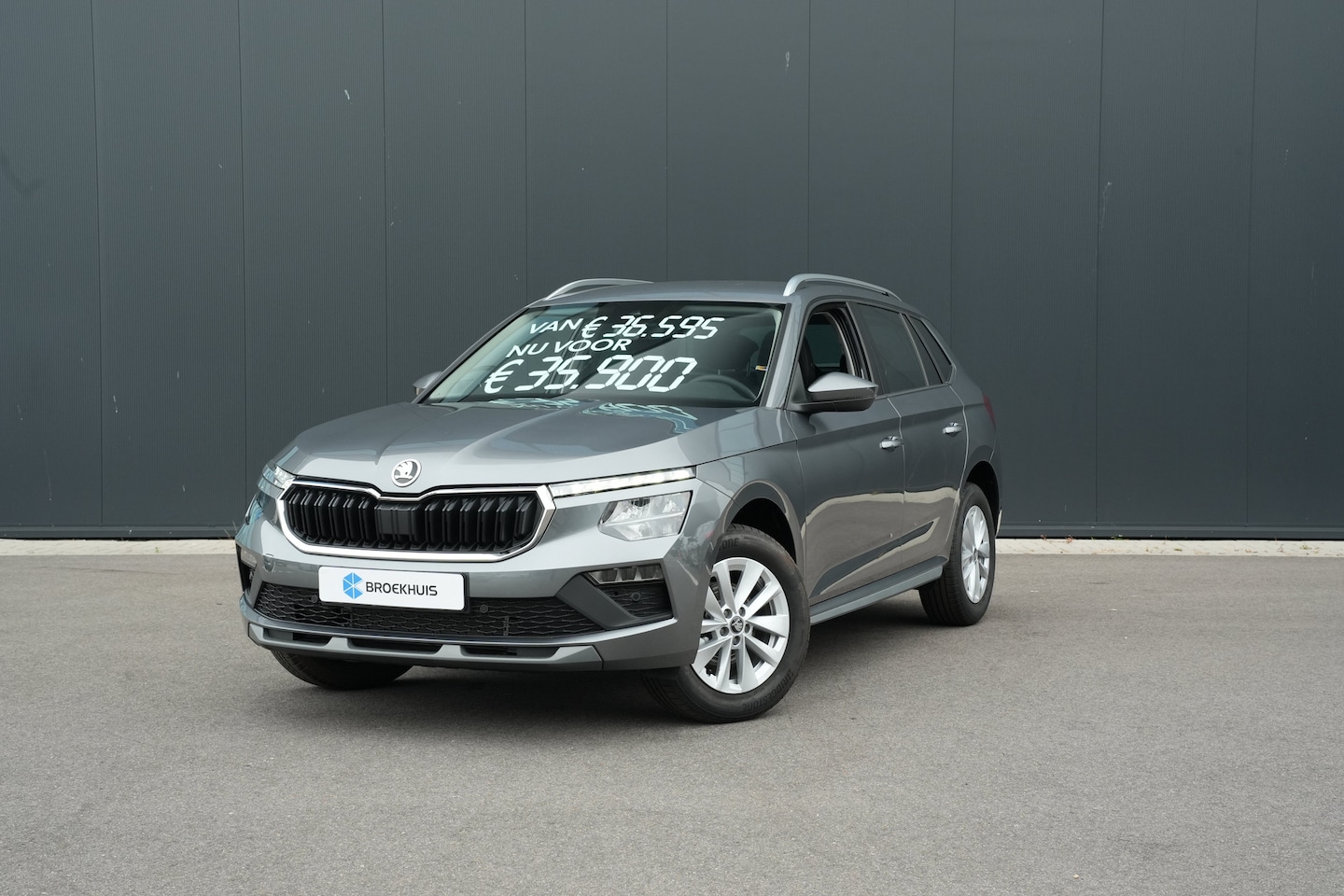 Skoda Kamiq - Business Edition | Achteruitrijcamera | Adaptive Cruise Control | Chromen raamlijsten - AutoWereld.nl