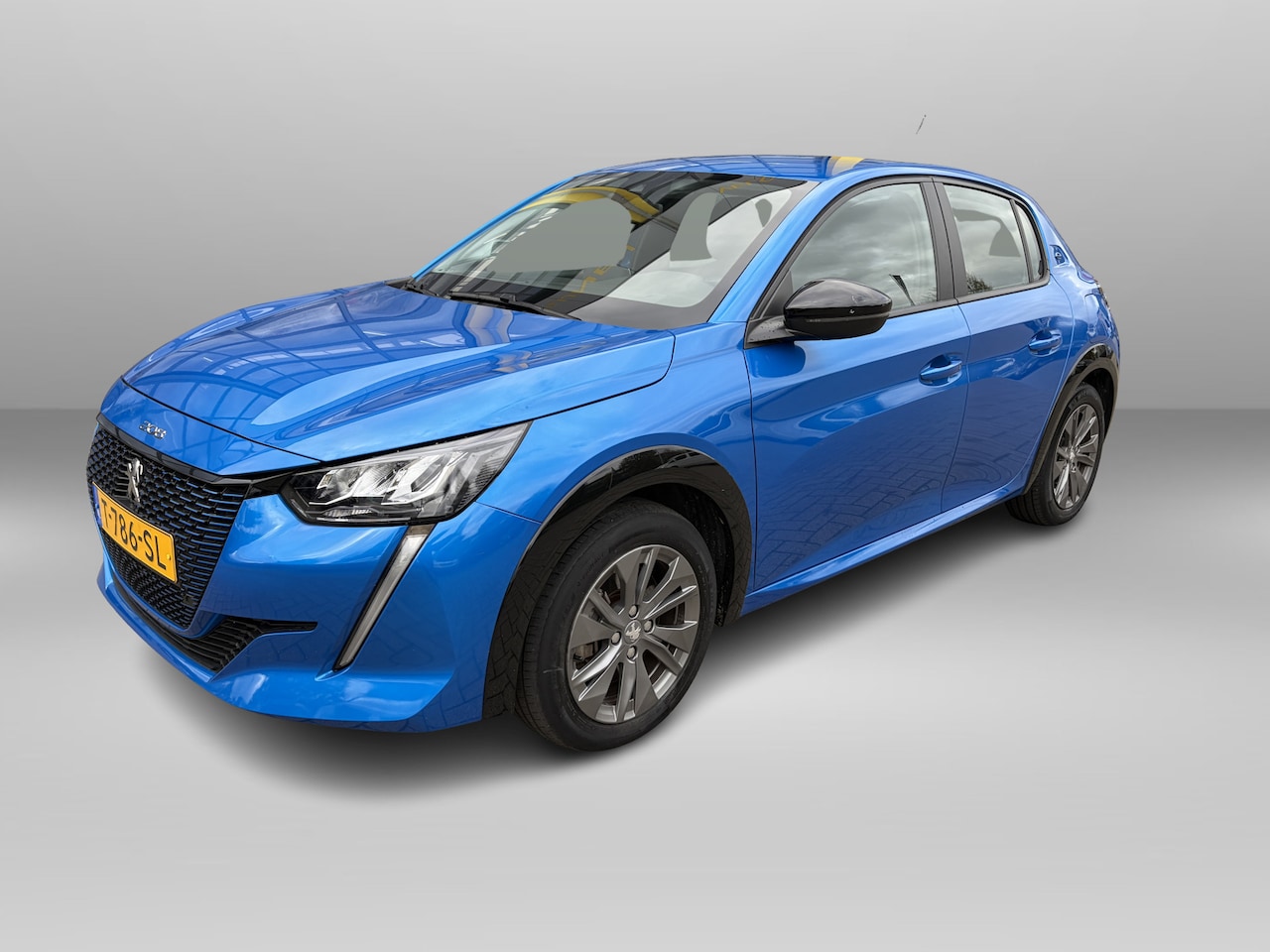 Peugeot e-208 - EV Active 50 kWh Stoelverwarming | 3 fase lader | Navigatie | Cruise | Apple Android - AutoWereld.nl
