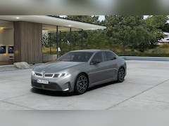 BMW i3 - 40 xDrive M Sport / M Sportstoelen / 3D Head-Up / Harmon Kardon / Adaptieve LED / Getint g