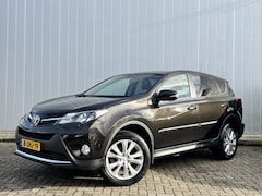 Toyota RAV4 - 2.0 Executive Business 4WD Automaat Leder Clima Navi Trekhaak