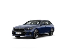 BMW 5-serie Touring - 530e | M-Sport Pro | 21'' | Panorama. | Comfortstoel. | Park. + Driv. Plus | Head-Up | Com