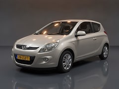 Hyundai i20 - 1.4i DynamicVersion-airco-elek ramen-1 jaar apk