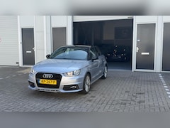 Audi A1 Sportback - 1.0 TFSI S-line grijs lichte schade