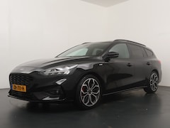 Ford Focus - 1.5 ST-Line 150PK | HUD | Winterpack | 18 inch met 4 Seiz. banden | Grote spoiler | B&O |