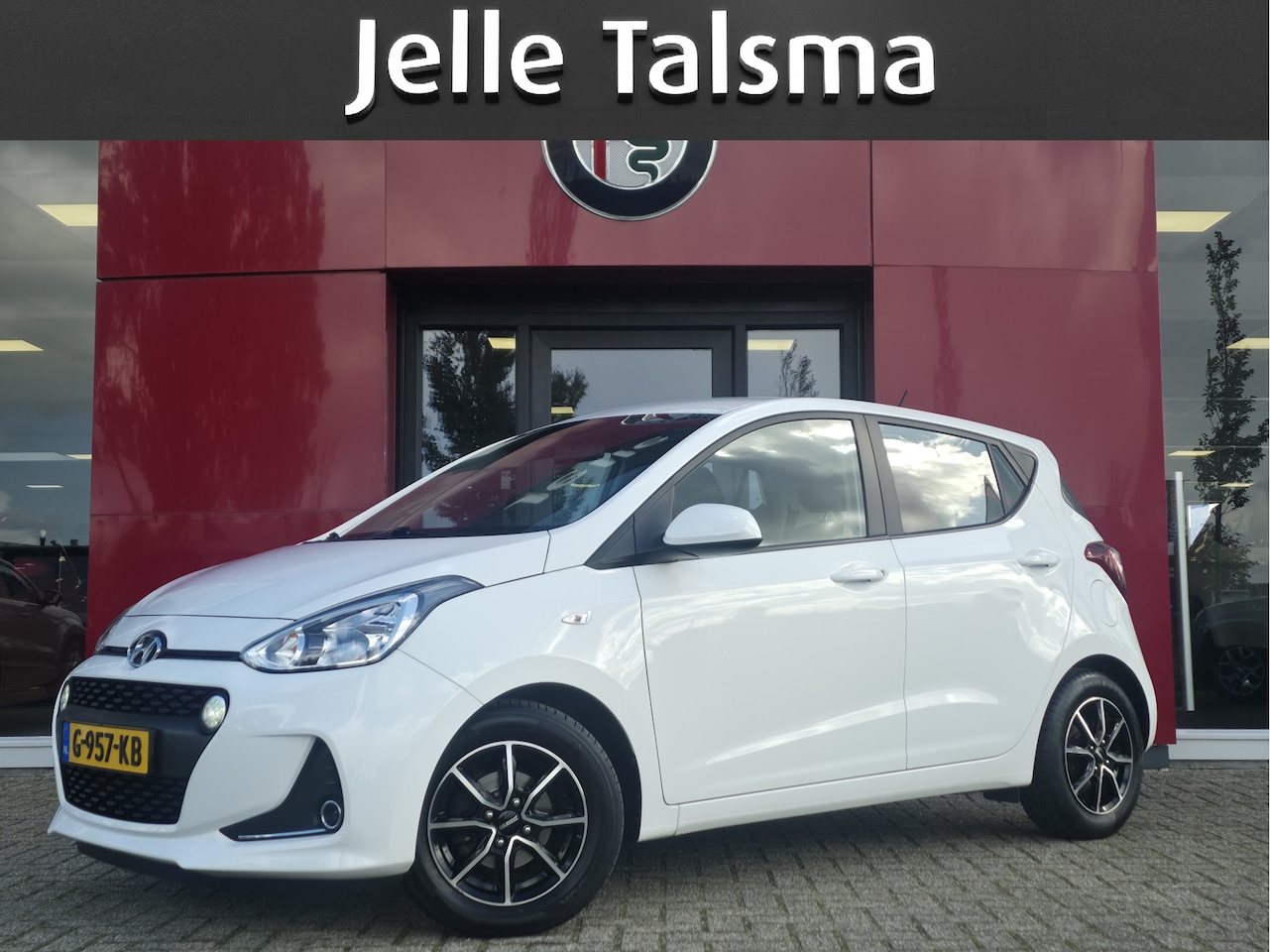 Hyundai i10 - 1.0i Comfort | Airco | Bluetooth | Lm velgen | Cruise Control | - AutoWereld.nl