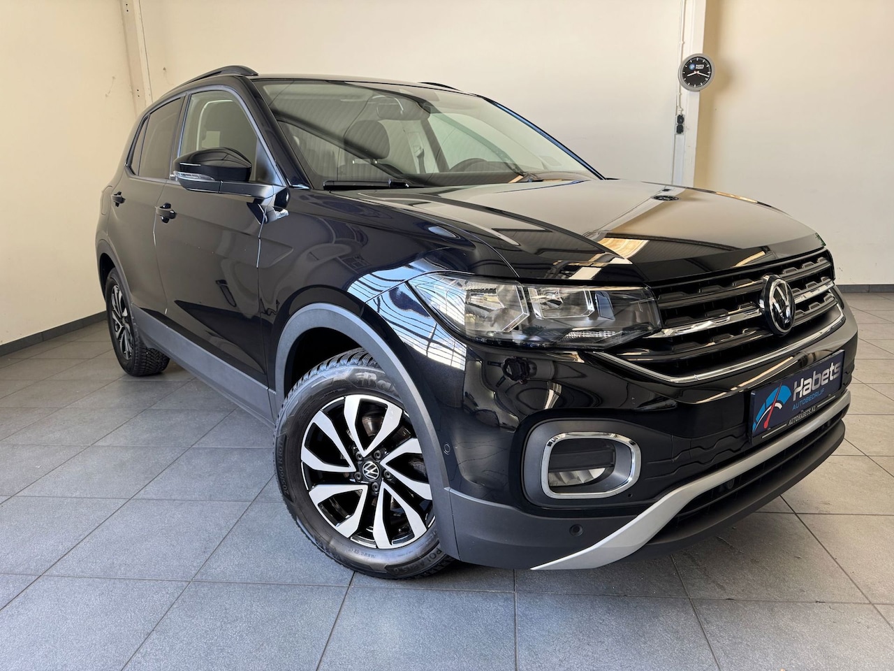 Volkswagen T-Cross - 1.0 TSI 110 Active automaat / Stoelverw/naviCarplay/Cruise/1e eigenaar - AutoWereld.nl