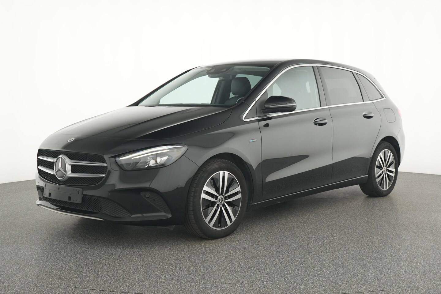 Mercedes-Benz B-klasse - 250 e Plug-In Hybride | Trekhaak | Stoelverwarming | Sfeerverlichting | CarPlay | DAB | Pa - AutoWereld.nl