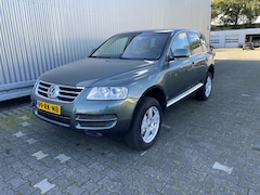 Volkswagen Touareg - 3.2 V6 AUTOMAAT, Leer, Clima, CC, Navi, PDC, LM, Trekh, nw. APK – Inruil Mogelijk –